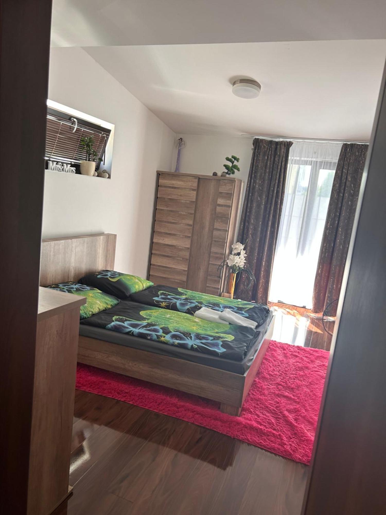 Apartment Pharamis Bešeňová Exteriör bild